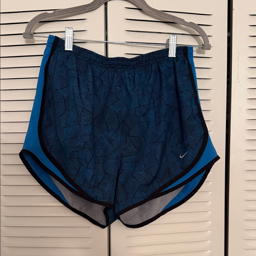 Nike Women's Navy & Bright Blue Printed Running Shorts